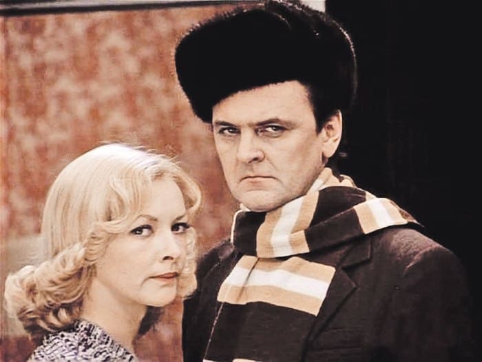 Как кошка с собакой: 5 красивых советских кинопар, которые в реальной жизни друг друга терпеть не могли Как кошка с собакой: 5 красивых советских кинопар, которые в реальной жизни друг друга терпеть не могли