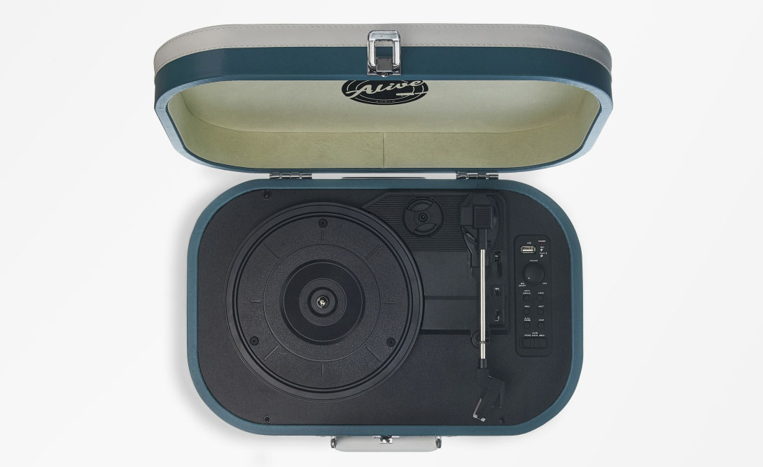 Виниловый проигрыватель Alive Audio Vintage проигрыватель, Vintage, можно, оборотов, может, интерьер, колористика, современные, внутри, корпуса, Audio, Alive, вдруг, адаптер, очень, небольшой, глубину, через, Равно, любое