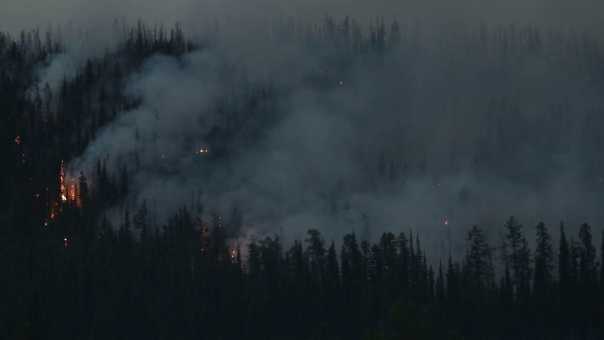 Якутский аэропорт отменил рейсы из-за смога от лесных пожаров