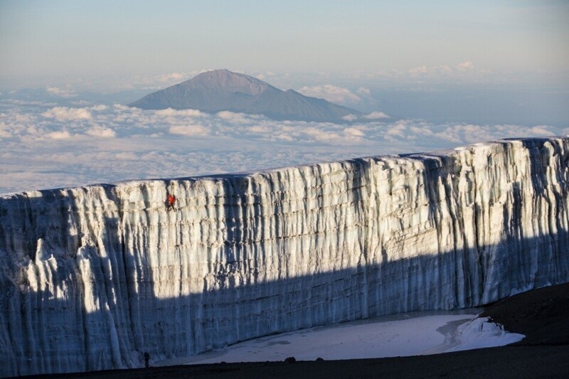 Тающие льды Килиманджаро Килиманджаро, более, вершине, ледник, горой, высокой, самой, запечатлеть, последний, здесь, Африке, сделала, конце, подъем, гораздо, задачей, предполагал, сложной, восхождения, высота