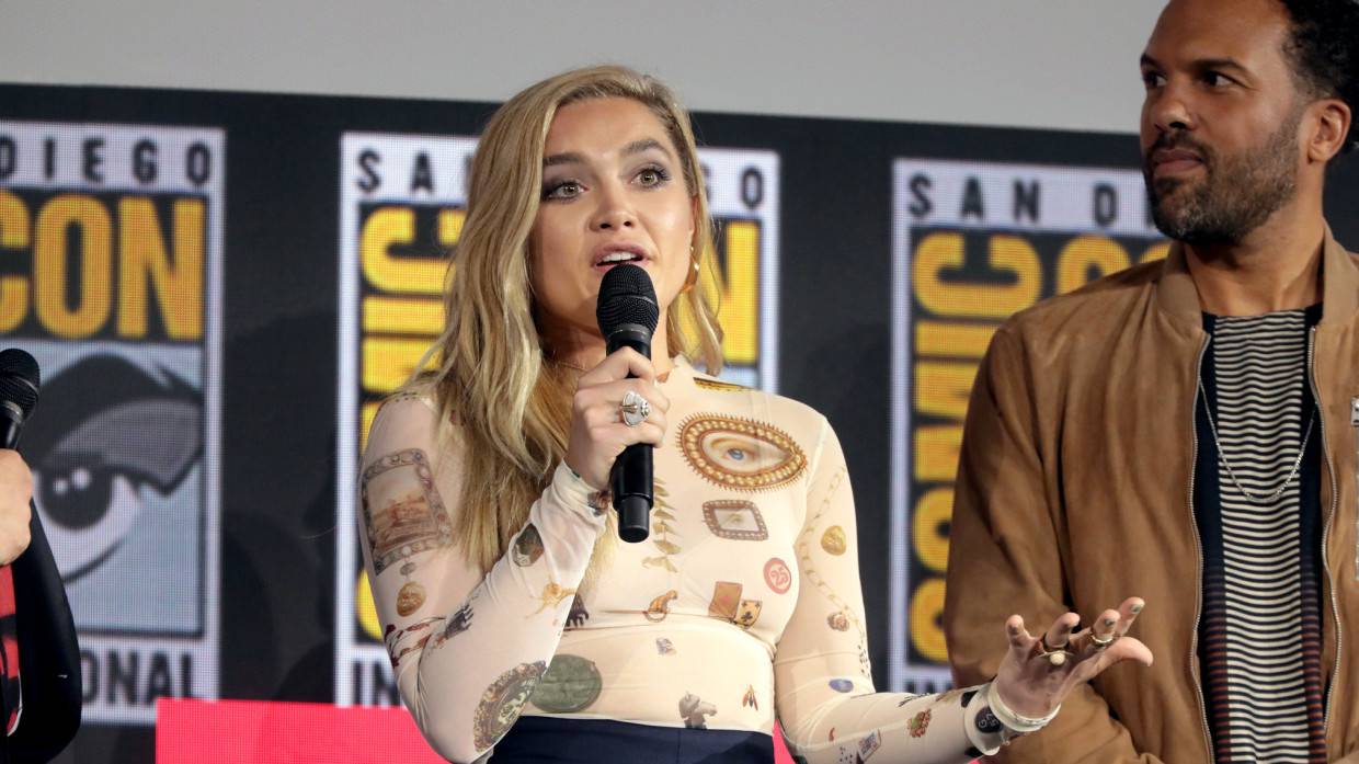 Звезда «Клиники» был замечен с Флоренс Пью во время шопинга Шоу-бизнес