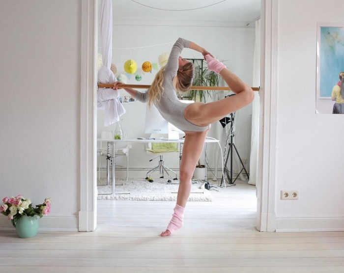 Гибкие девушки на снимках Карстена Туна Гибкие девушки на снимках Карстена Туна позитив