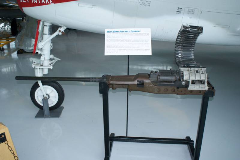 Послевоенное использование немецких авиационных 7,92-мм пулемётов и 20-мм пушек, созданных в годы Второй мировой оружие