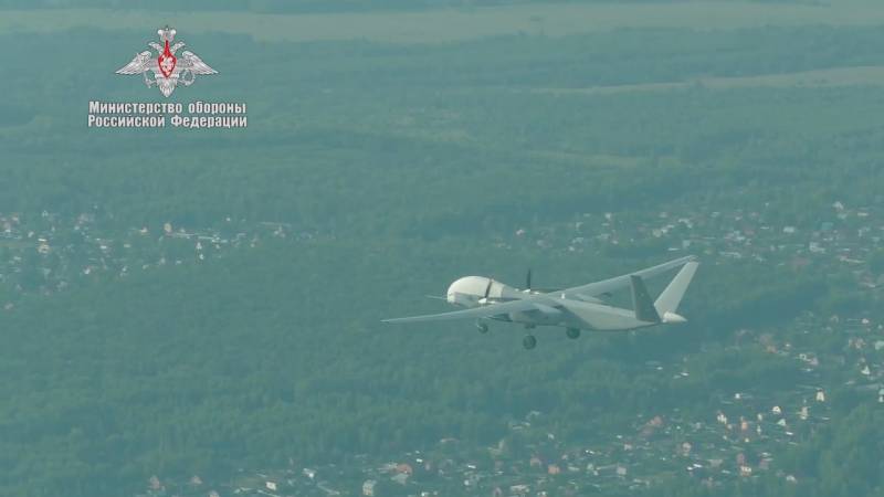 Российские проекты разведывательно-ударных БПЛА и их успехи оружие
