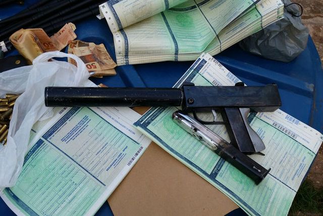 Пистолеты-пулеметы MAC-11 стали популярным оружием преступного мира (7 фото)