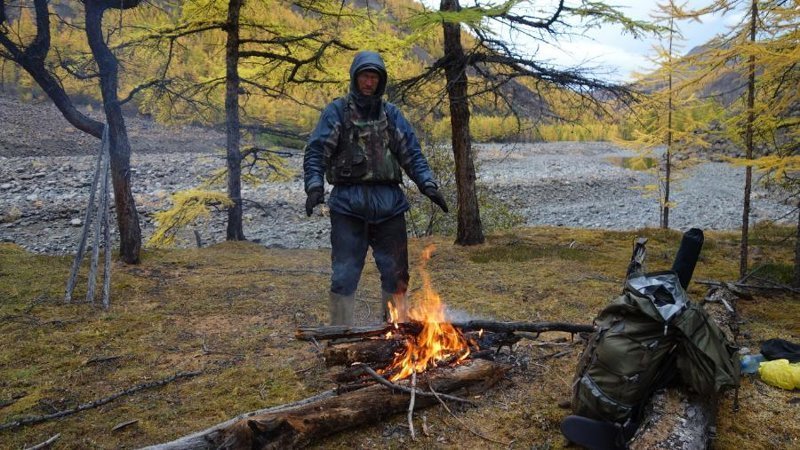 К вечеру - пора высушить мокрые вещи история, путешествие, факты