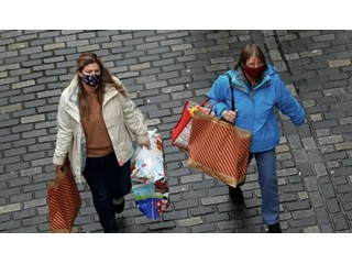 Правительство просит запастись едой: договориться с Европой не удалось