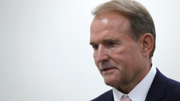 Медведчук: пытаться вернуть Донбасс силой может только ограниченный человек