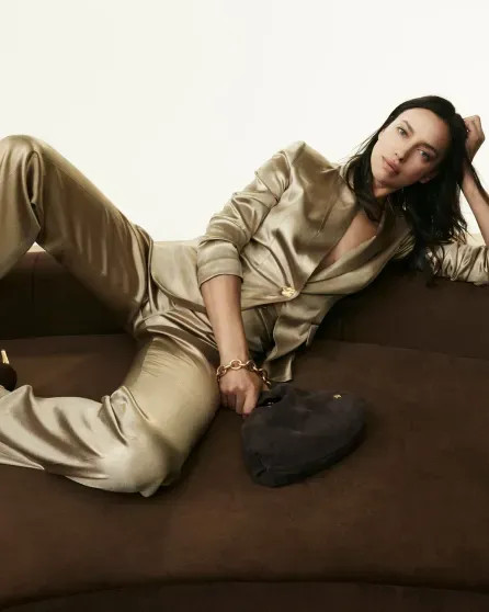 Ирина Шейк для Donna Karan