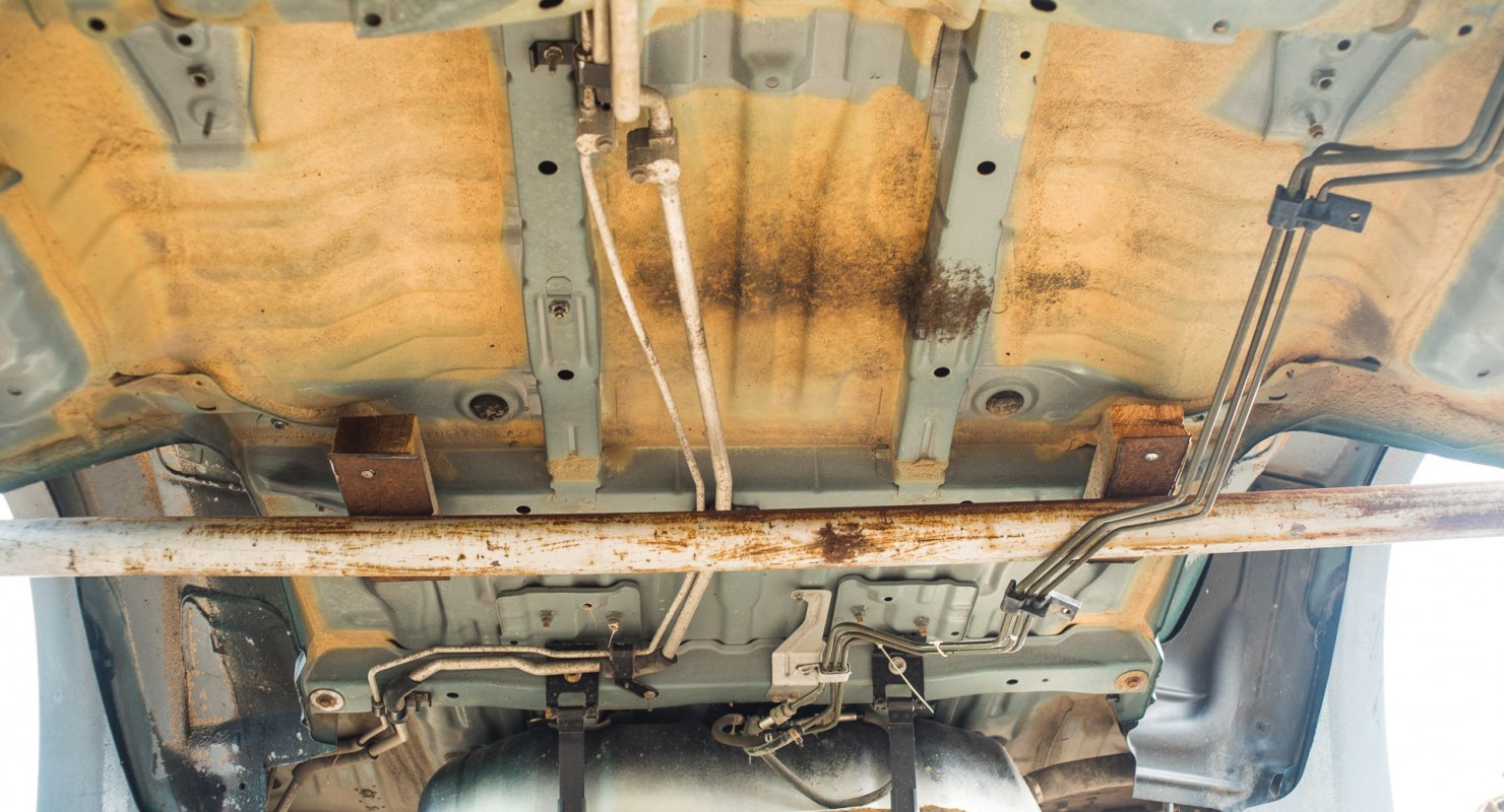 Эффективные способы удаления ржавчины с шасси автомобиля