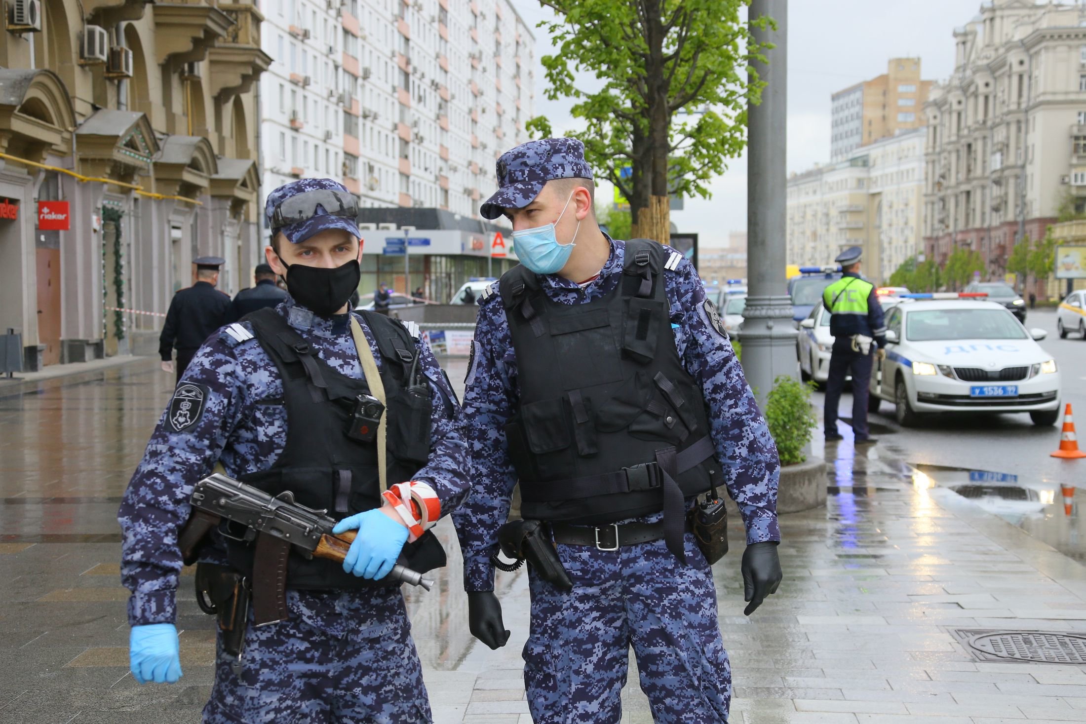 банк в центре москвы. захват банка в москве. захват заложников в москве банк. захват банка. захват банка в москве.