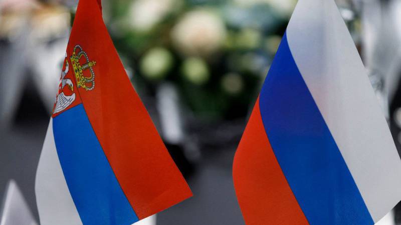 Политолог Михеев: газовое сотрудничество Сербии с РФ стало примером для всей Европы