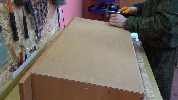 Полки для мастерской из старого комода самоделкин