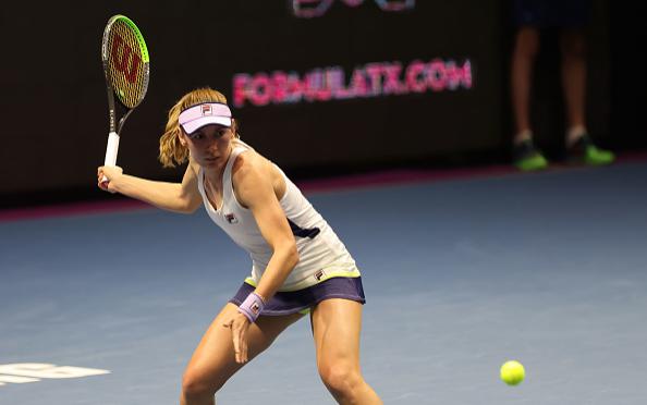 Российская теннисистка Александрова вышла в полуфинал турнира в Сеуле