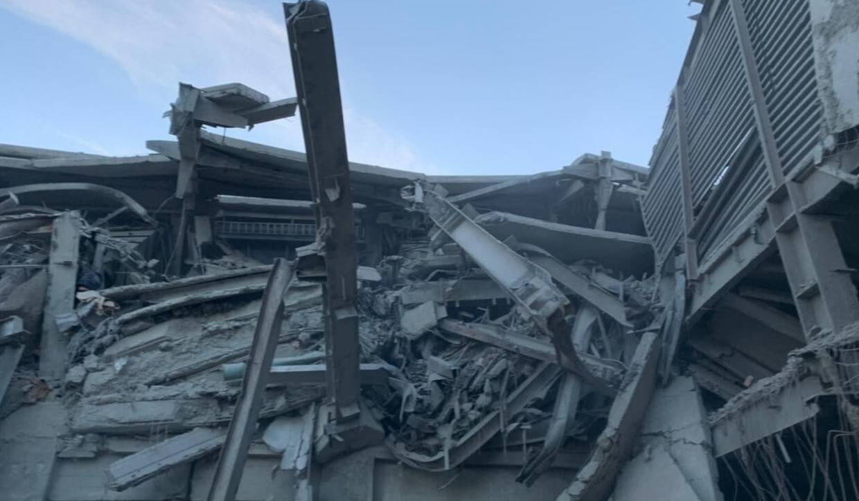 ФАН публикует фото с места обрушения здания комбината в Туве