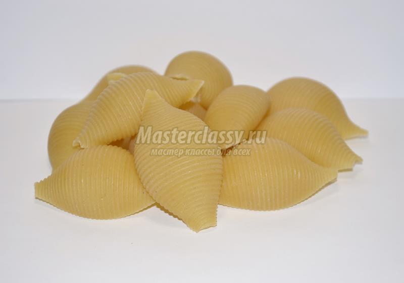 Создаём карандашницу — поделку из макарон своими руками Создаём карандашницу — поделку из макарон своими руками мастер-класс,поделки,рукоделие,своими руками,сделай сам,творчество