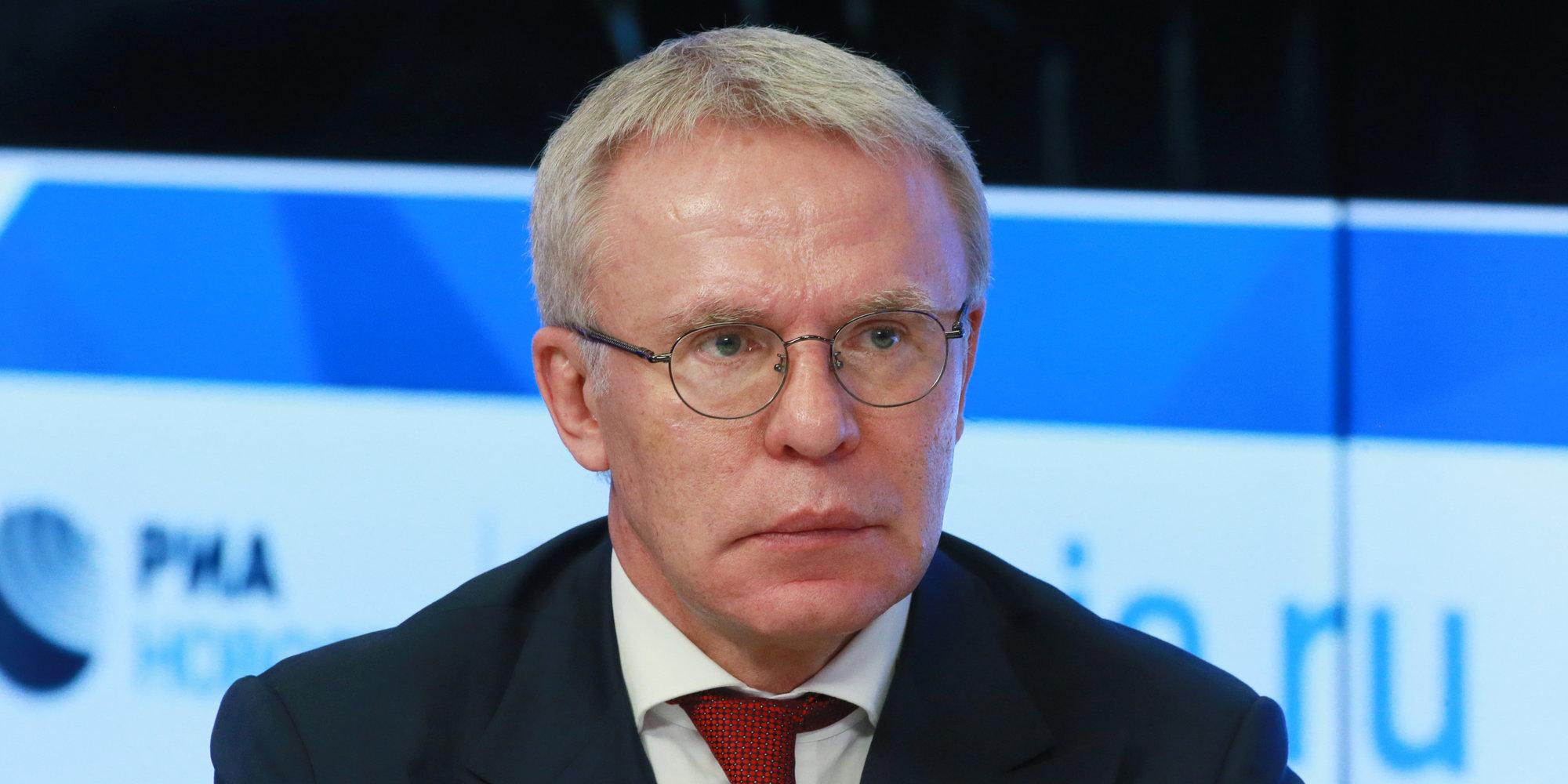 Фетисов: "Слава богу, что дочь учится в Америке" Фетисов: "Слава богу, что дочь учится в Америке"