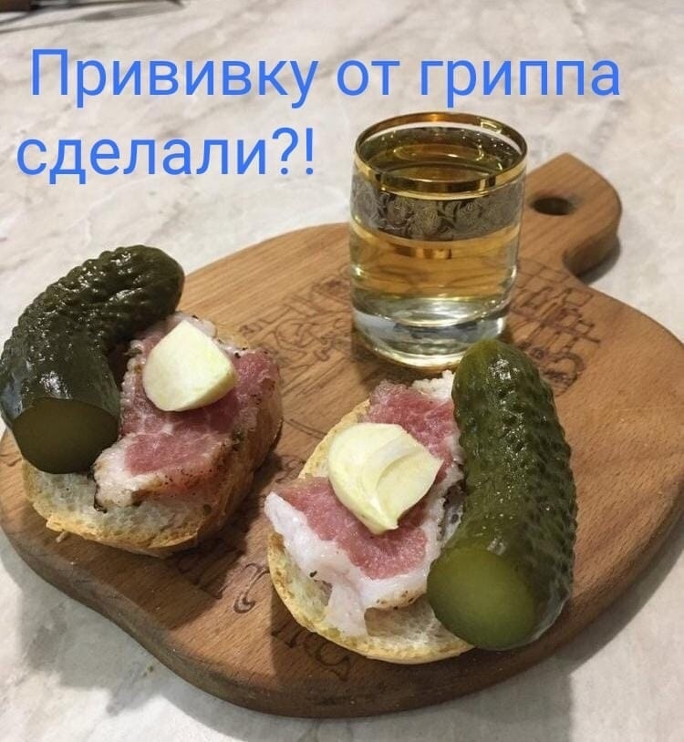 Зашли с мужиками в кафе просто поужинать..