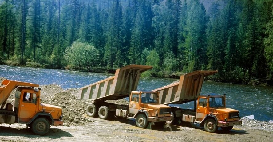Magirus Deutz. Легендарный грузовик сибирских строек Magirus Deutz. Легендарный грузовик сибирских строек автомобили,машины