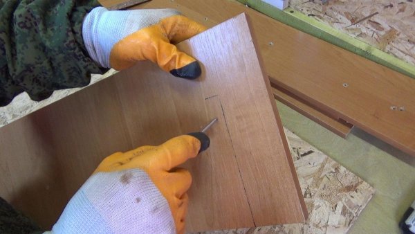 Полки для мастерской из старого комода самоделкин