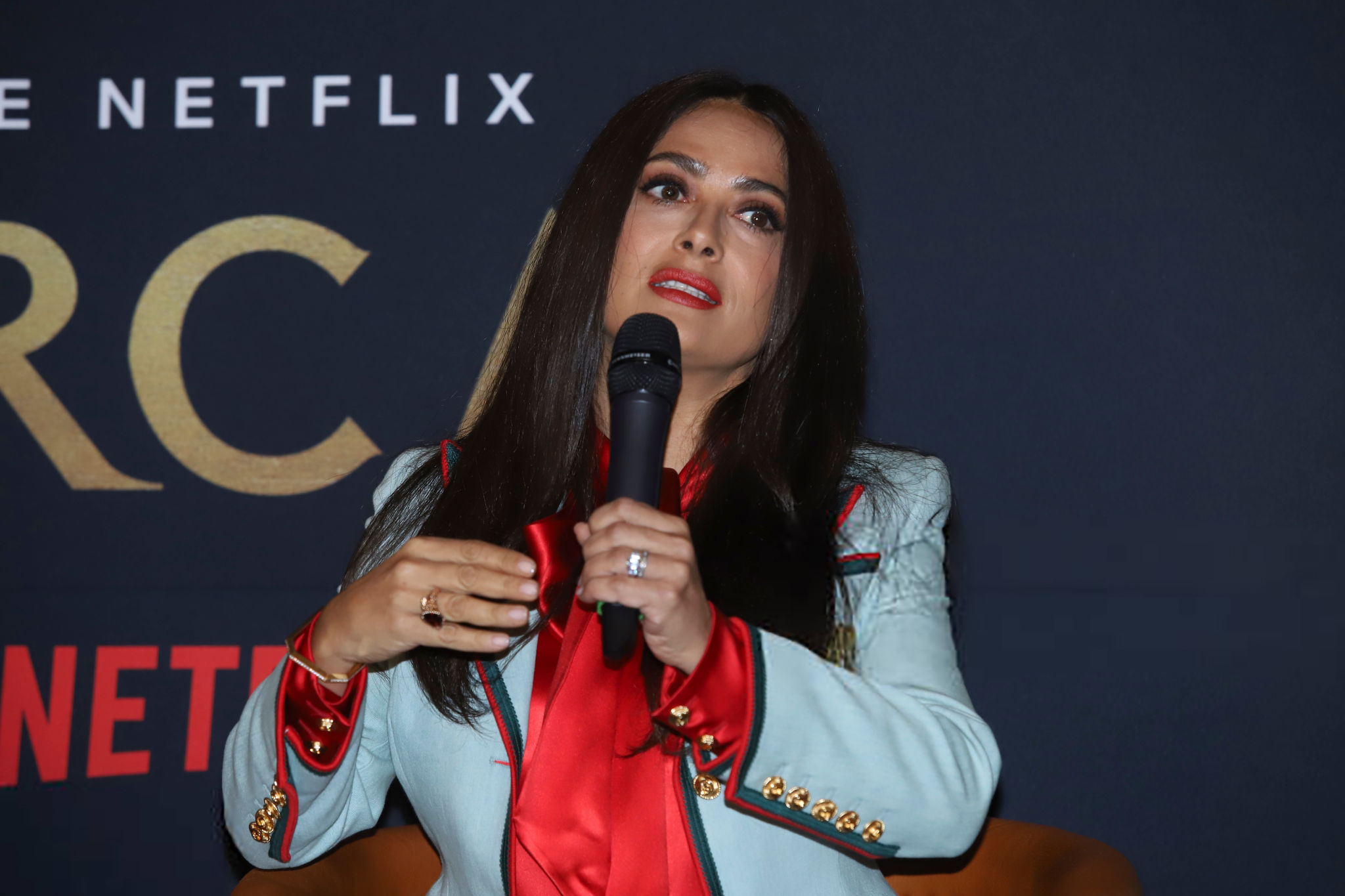 Сальма Хайек на презентации нового сериала в Мехико Сальма Хайек на презентации нового сериала в Мехико Звездный стиль