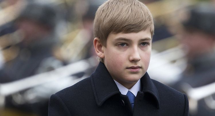 Девки, окститесь: Коле Лукашенко всего 15 лет Молодо-зелено,наследник,Николай Лукашенко