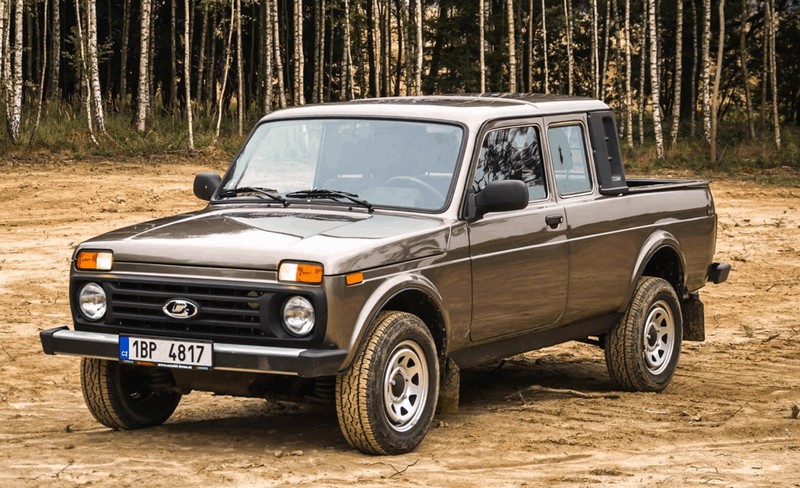 Самые дорогие эксклюзивные модели отечественного автопрома авто,автомобиль,история,машины,СССР