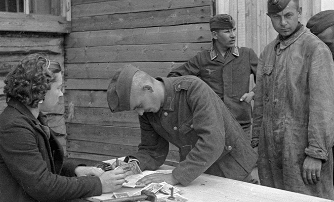 Зарплата солдатов Рейха: сколько получали немцы в пересчете на современные деньги
