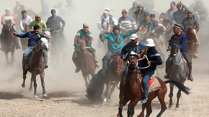 РУСОФОБЫ ИЗ ПРОБИРКИ: РАЗВЕДЕНИЕ ВРАГОВ РОССИИ ПОСТАВЛЕНО ЗАПАДОМ НА ПОТОК