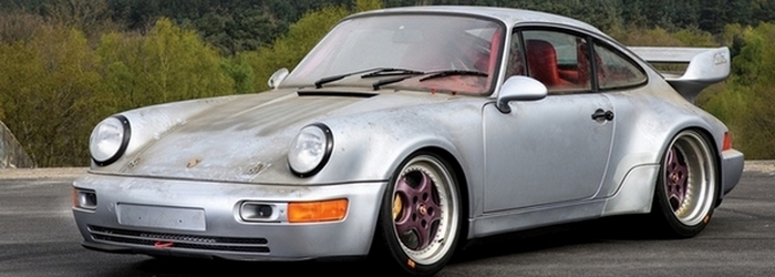 Porsche 911 RSR.