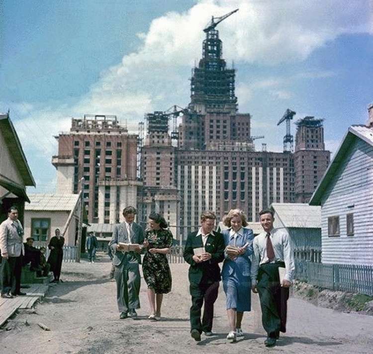 Тёплые моменты из прошлого - Жаль, что в прошлое не летают самолёты и не ходят поезда… Тёплые моменты из прошлого - Жаль, что в прошлое не летают самолёты и не ходят поезда…