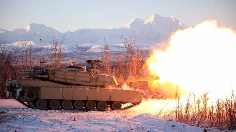 Танки M1A2C прошли испытания суровым климатом Аляски Танки M1A2C прошли испытания суровым климатом Аляски оружие,танки
