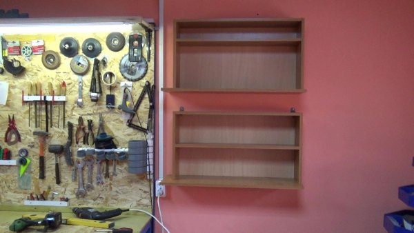 Полки для мастерской из старого комода самоделкин