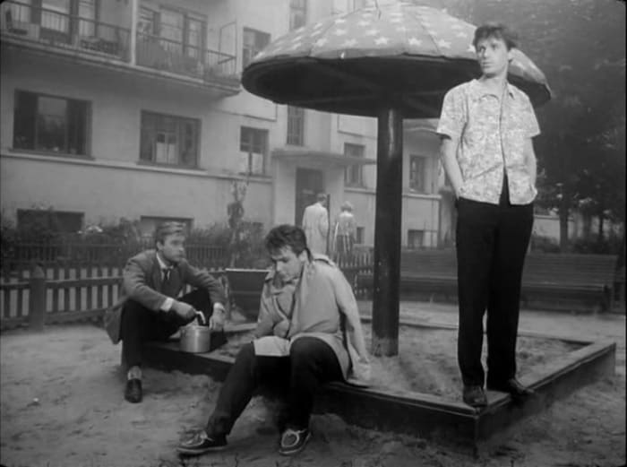 За кадром фильма «Мне 20 лет»: За что «зарезали» фильм, ставший визитной карточкой молодежи 1960-х За кадром фильма «Мне 20 лет»: За что «зарезали» фильм, ставший визитной карточкой молодежи 1960-х звезда,«Мне 20 лет»,наши звезды,фильм,шоубиz,шоубиз