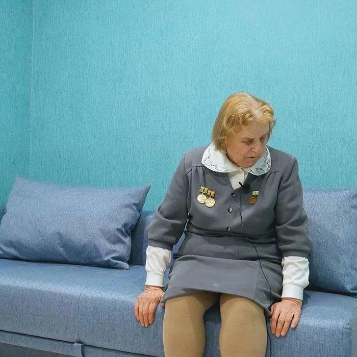 Мужчина бесплатно делает ремонты для пенсионеров и ветеранов войны благотворительность,ремонт