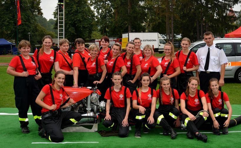 Польская деревня, где рождаются только девочки Польская деревня, где рождаются только девочки девушки,загадочность,интересное,очарование,фотографии