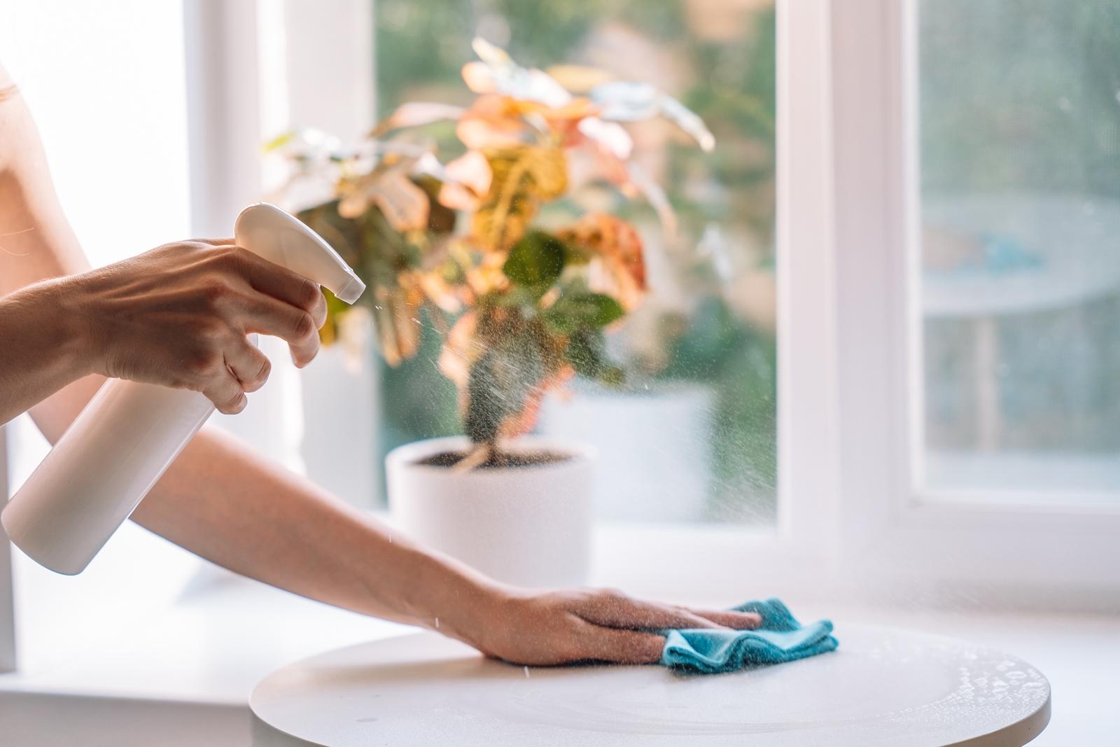 7 самых опасных компонентов в составе бытовой химии: от чего стоит держаться подальше составе, которые, бытовой, средств, могут, более, белье, может, вещества, кожей, химии, работают, вымываются, Именно, удаляют, состав, давно, средство, российском, рынке