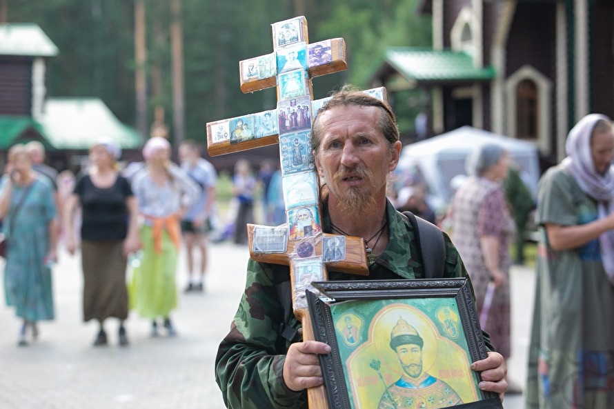 «Иисус — еврей! Не смешно ли?» Сергия, Сергий, крестный, только, епархии, человек, «Царские, крестного, монастыре, Маслов, Ганиной, сегодня, чтобы, ХраманаКрови, царской, монастыря, благодать, семьи, перед, Znakcom