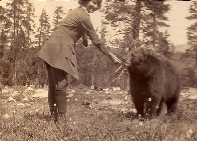 Дружба животных и людей на фотографиях 19 века