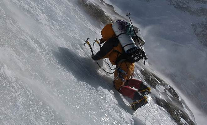 Тайну исчезнувшего 50 лет назад в Гималаях альпиниста узнали по ботинку, который случайно нашел другой альпинист
