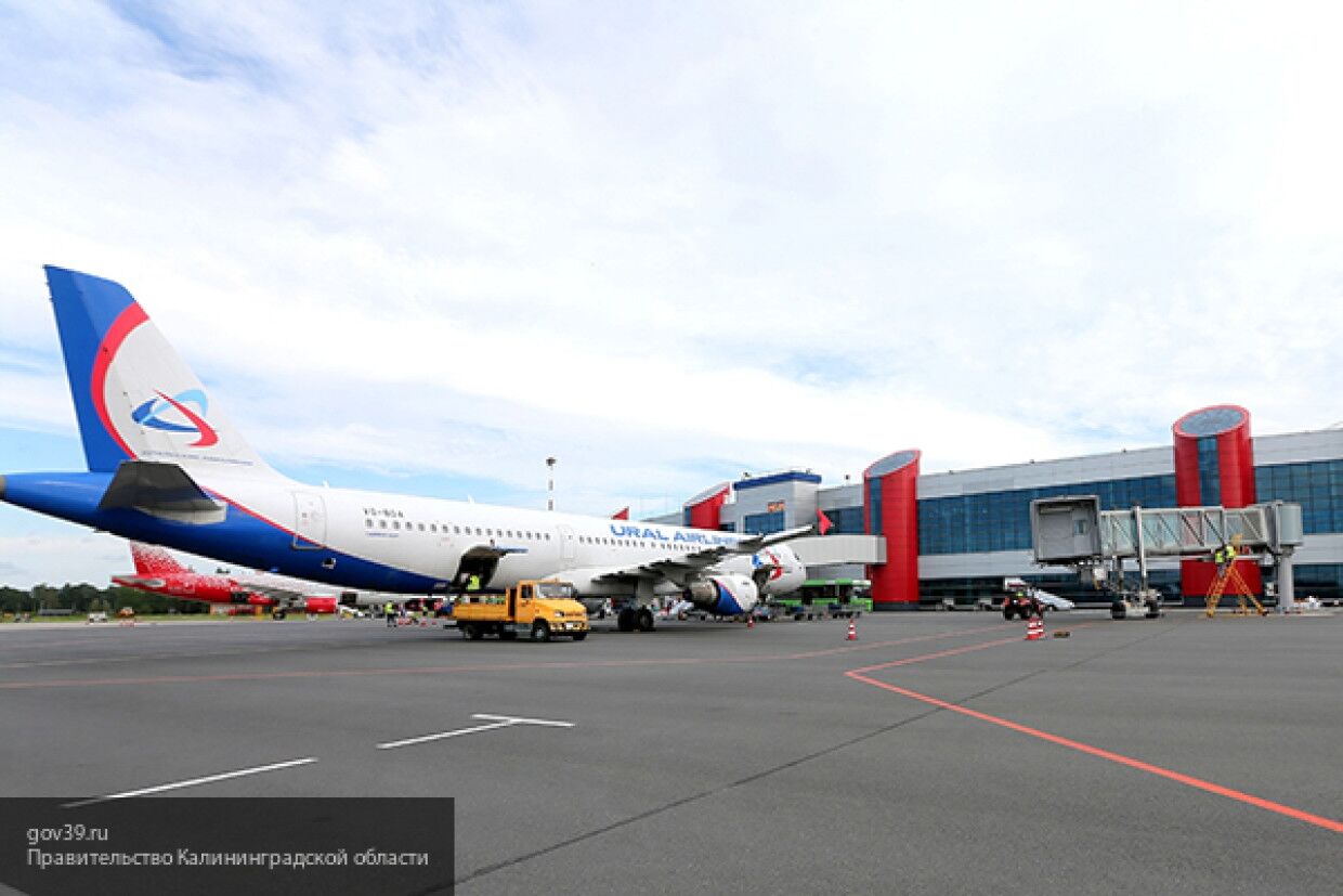 У6 523 уральские авиалинии. Самолет u6 уральские авиалинии. Аэропорт храброво. Ural airlines жуковский. Уральские авиалинии калининград.