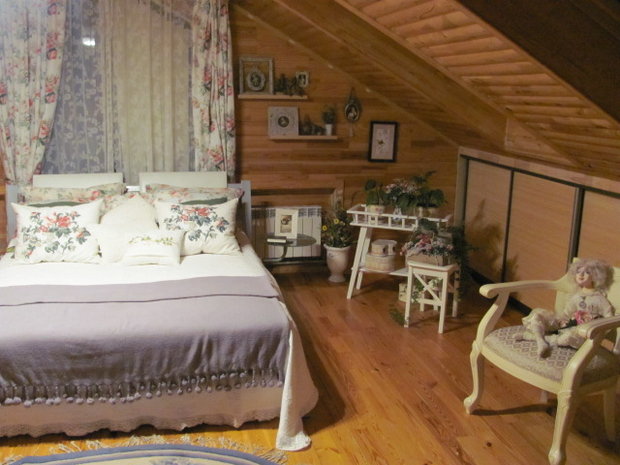 спальня деревянная