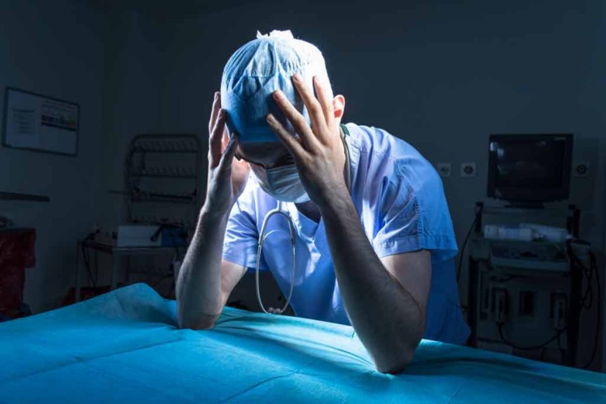 10 предметов, забытых хирургами в пациентах