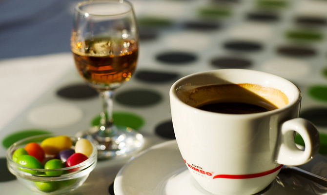 как приготовить кофе с коньяком