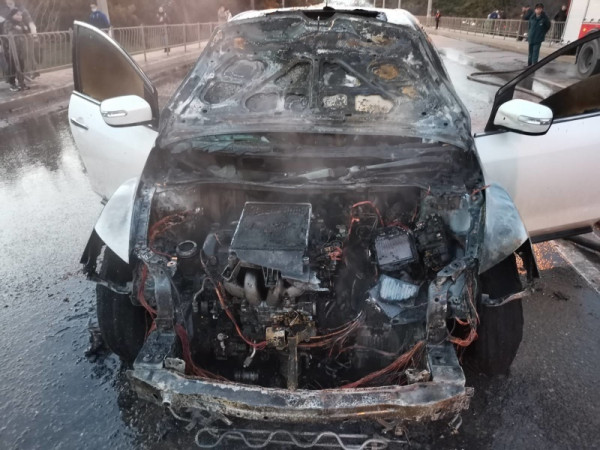 В Севастополе сгорел автомобиль