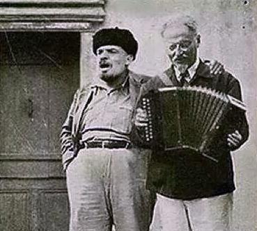 Идеальная жена - как таракан. Её видишь или ночью, или на кухне анекдоты,веселые картинки,приколы,юмор