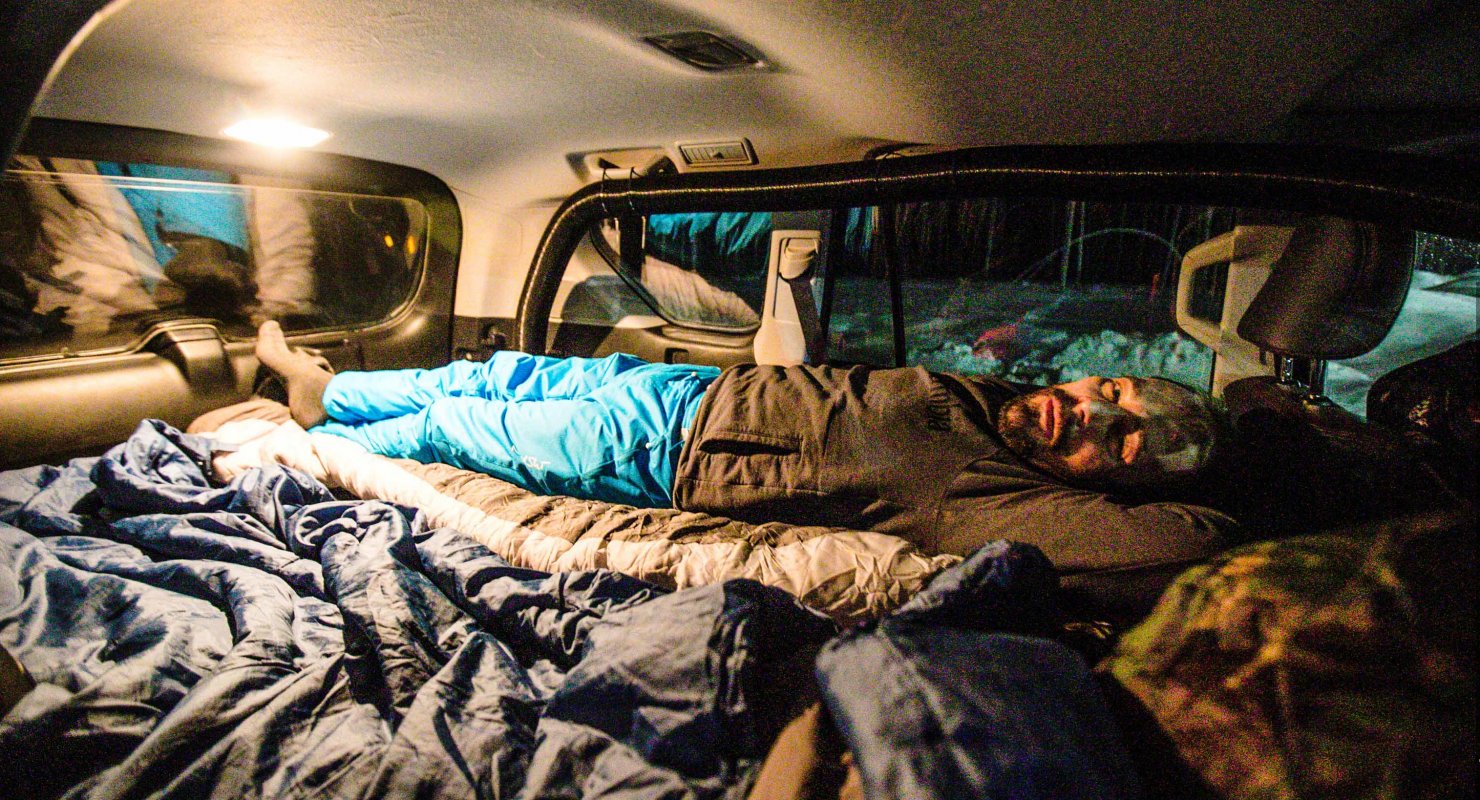Советы для безопасной ночевки в автомобиле