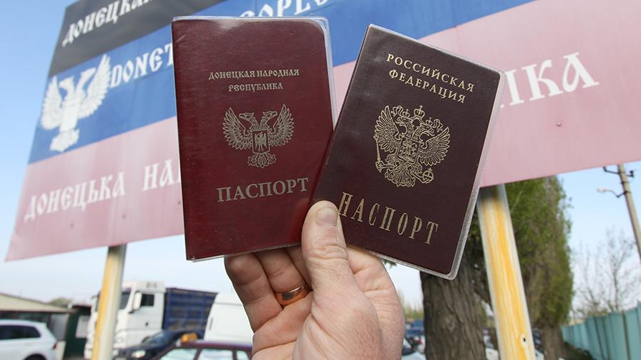 Картинки по запросу "Более 600 тысяч жителей Донбасса получили российские паспорта"