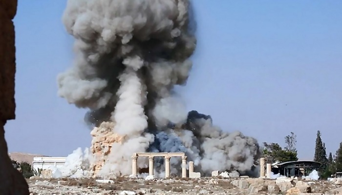 Террористы ИГИЛ казнили 12 человек в амфитеатре Пальмиры
