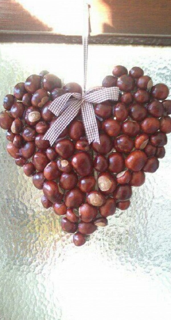 Яркие осенние поделки из каштанов Яркие осенние поделки из каштанов детские поделки,из каштанов,поделки с детьми,своими руками